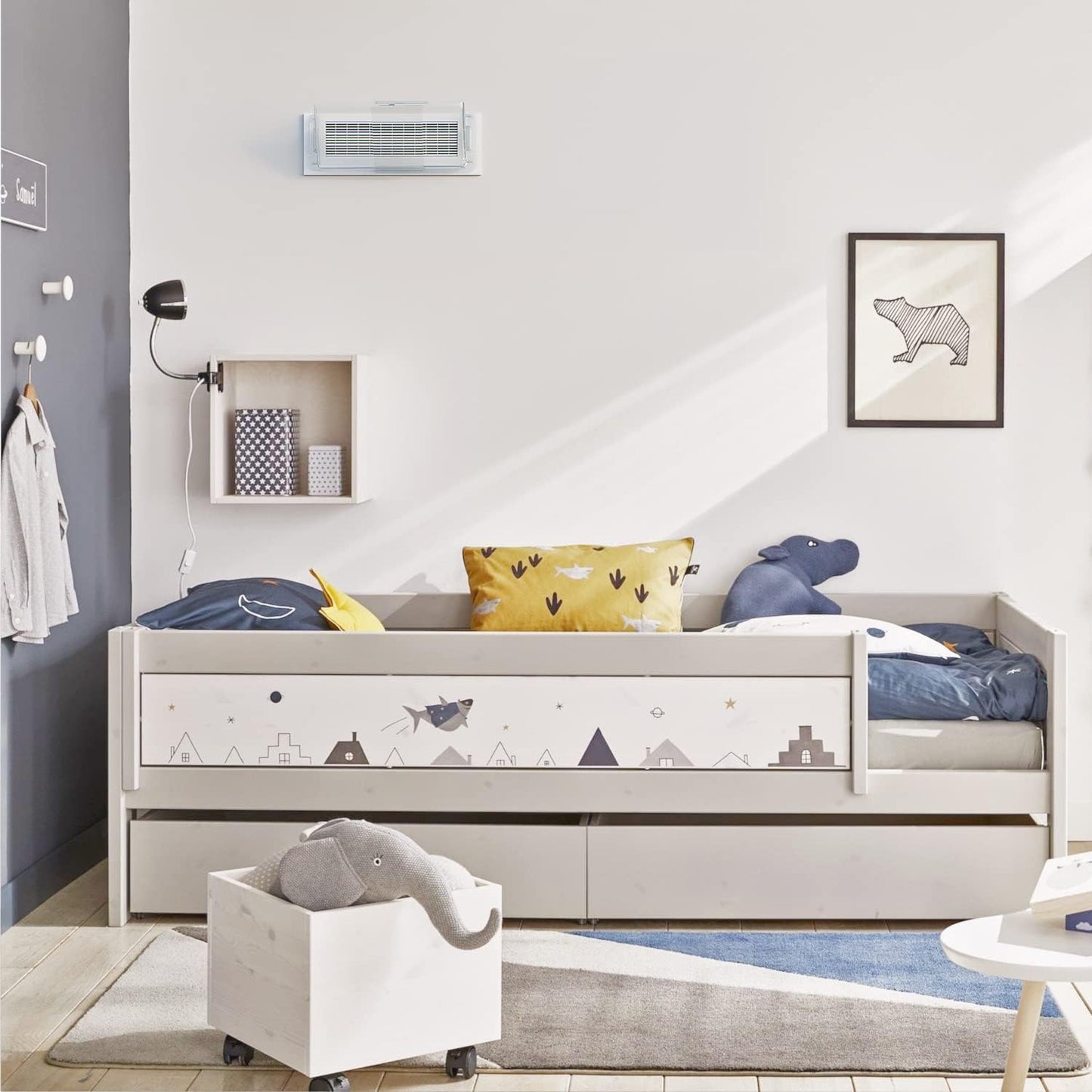 Adjustable Magnetic Heat and Air Deflector for Vents, Sidewall, and Ceiling Registers