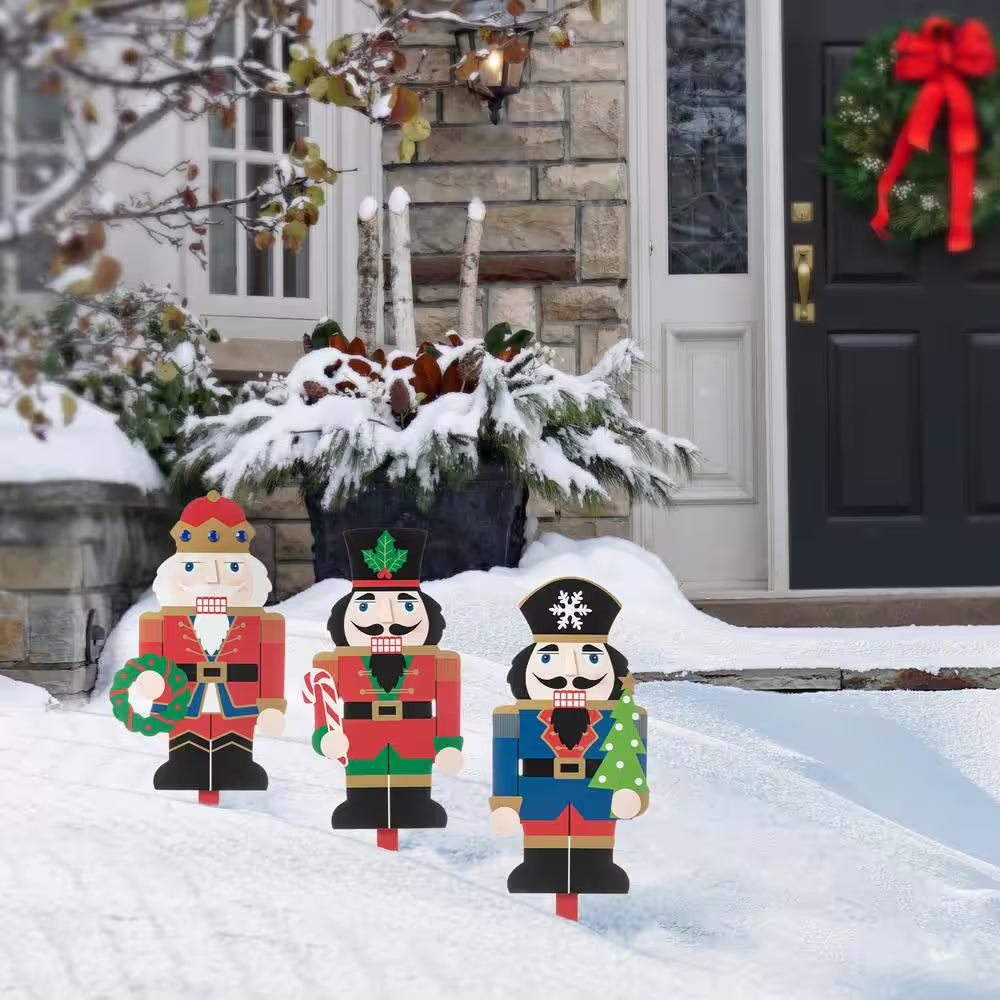 20 In. H Wooden Nutcracker Christmas Yard Decor Yard Stake (Set of 3 )