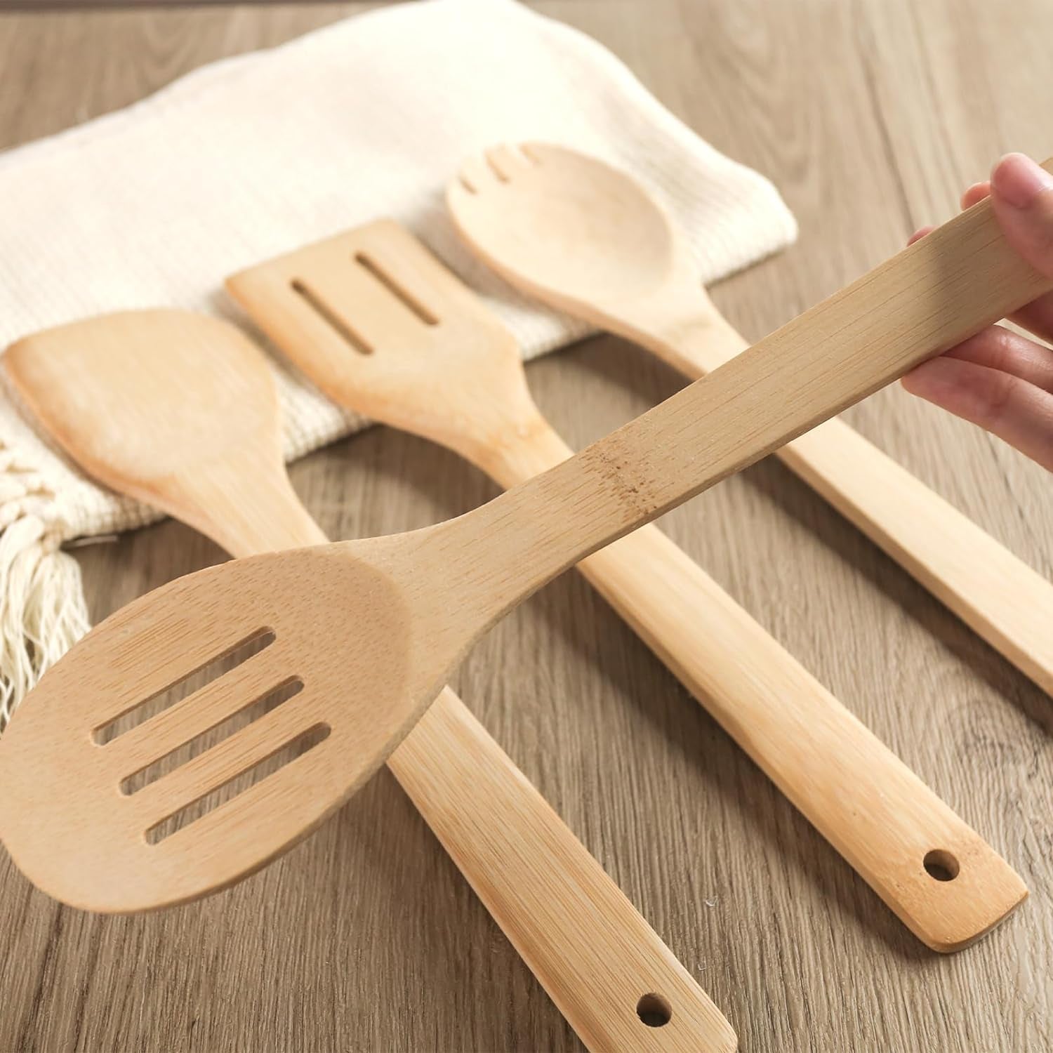 6PCS Bamboo Kitchen Utensils, Bamboo Spatula Spoons Bamboo Cooking Utensils Set for Home Kitchen Housewarming Holiday Gift