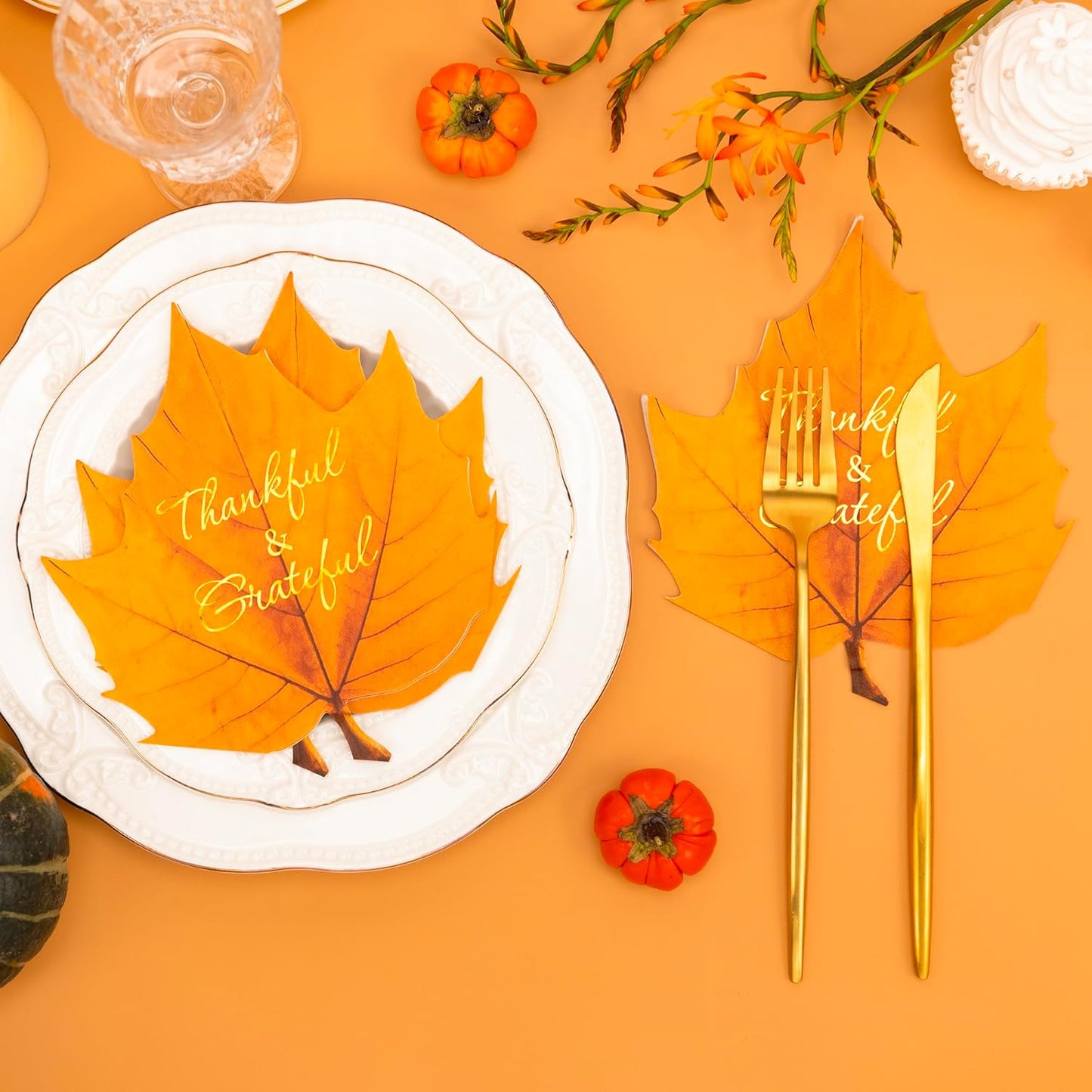 Elegant Golden Leaf Thanksgiving Napkins - Decorative Dinner and Cocktail Beverage Napkins for Home, Kitchen, and Party Supplies