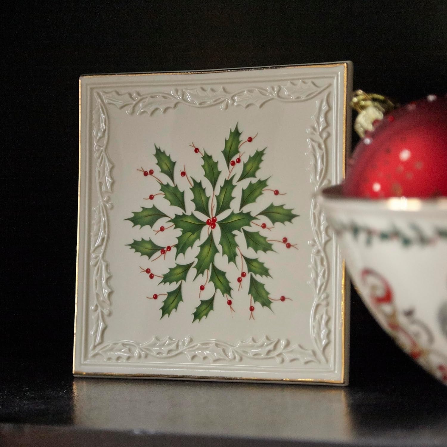 Hosting the Holidays Trivet, 0.90 LB, Red & Green