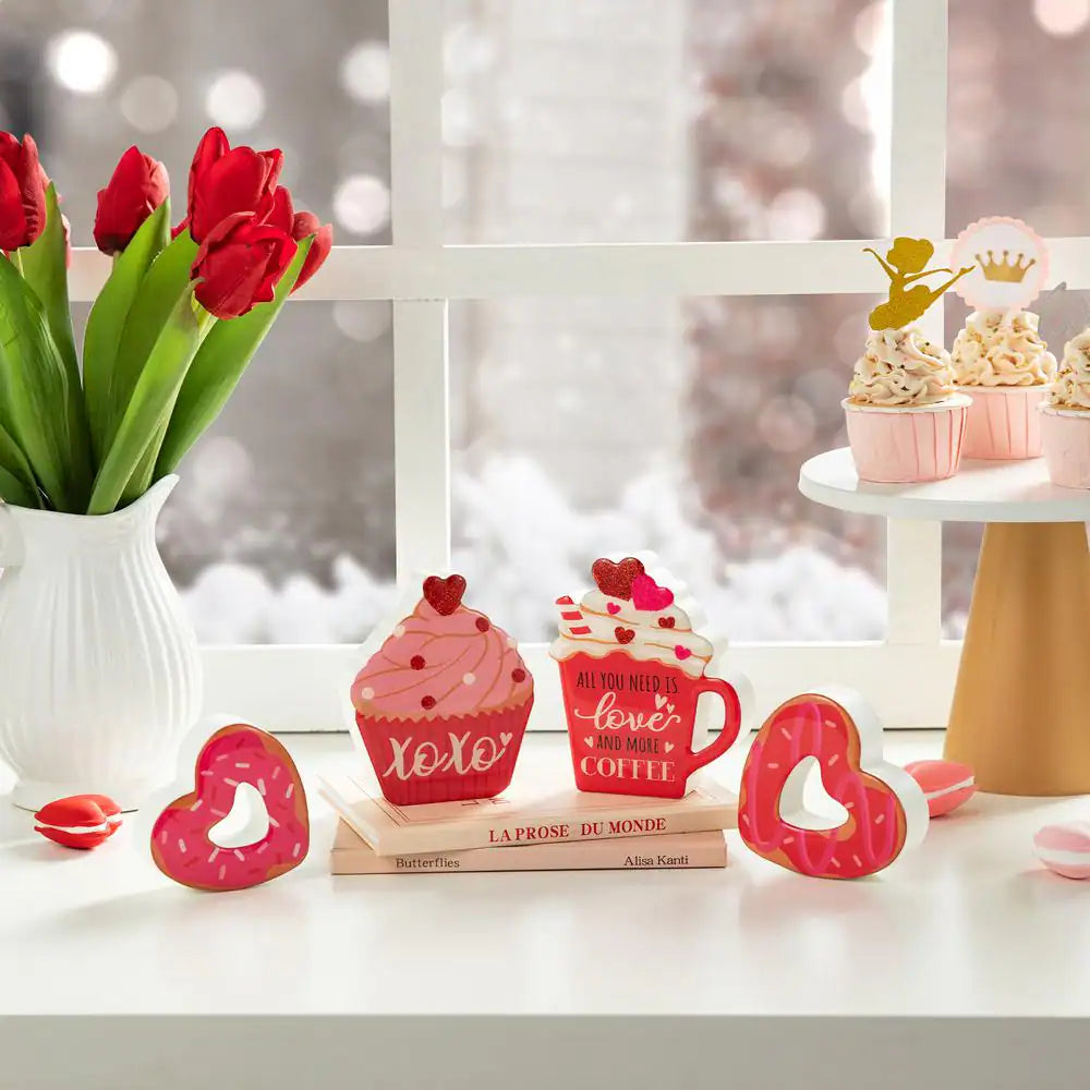 4.75 In. H Valentine'S Epoxy Wooden Cup Cakes and Heart Table Decor (Set of 4)