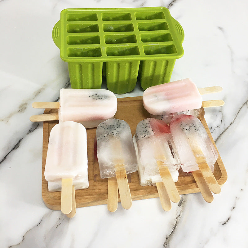 Amazon 12-pack ice cream mold 12 compartments silicone popsicle ice cream mold with lid Silicone Popsicl