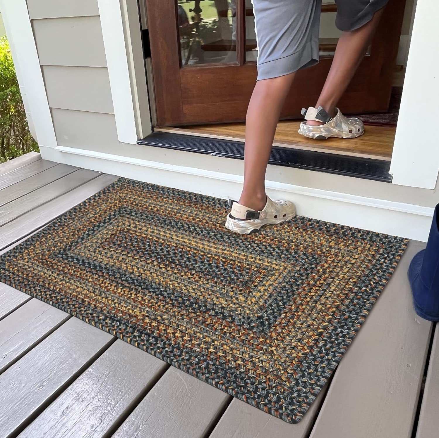 Homespice Black Forest Braided Door Mat 20X30, Black Country Style Rugs, Washable Entry Rugs for inside House